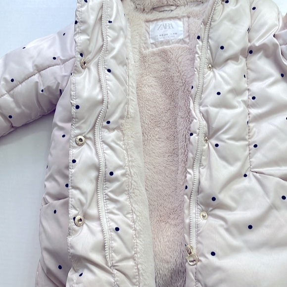 Zara Baby Toddler Girl Beige Polka Dot Puffer Jacket, Size 4-5 Years - Picture 6 of 12